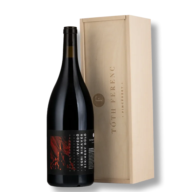 Várvédő Egri Bikavér Grand Superior 2022 Magnum 1,5L + fadoboz